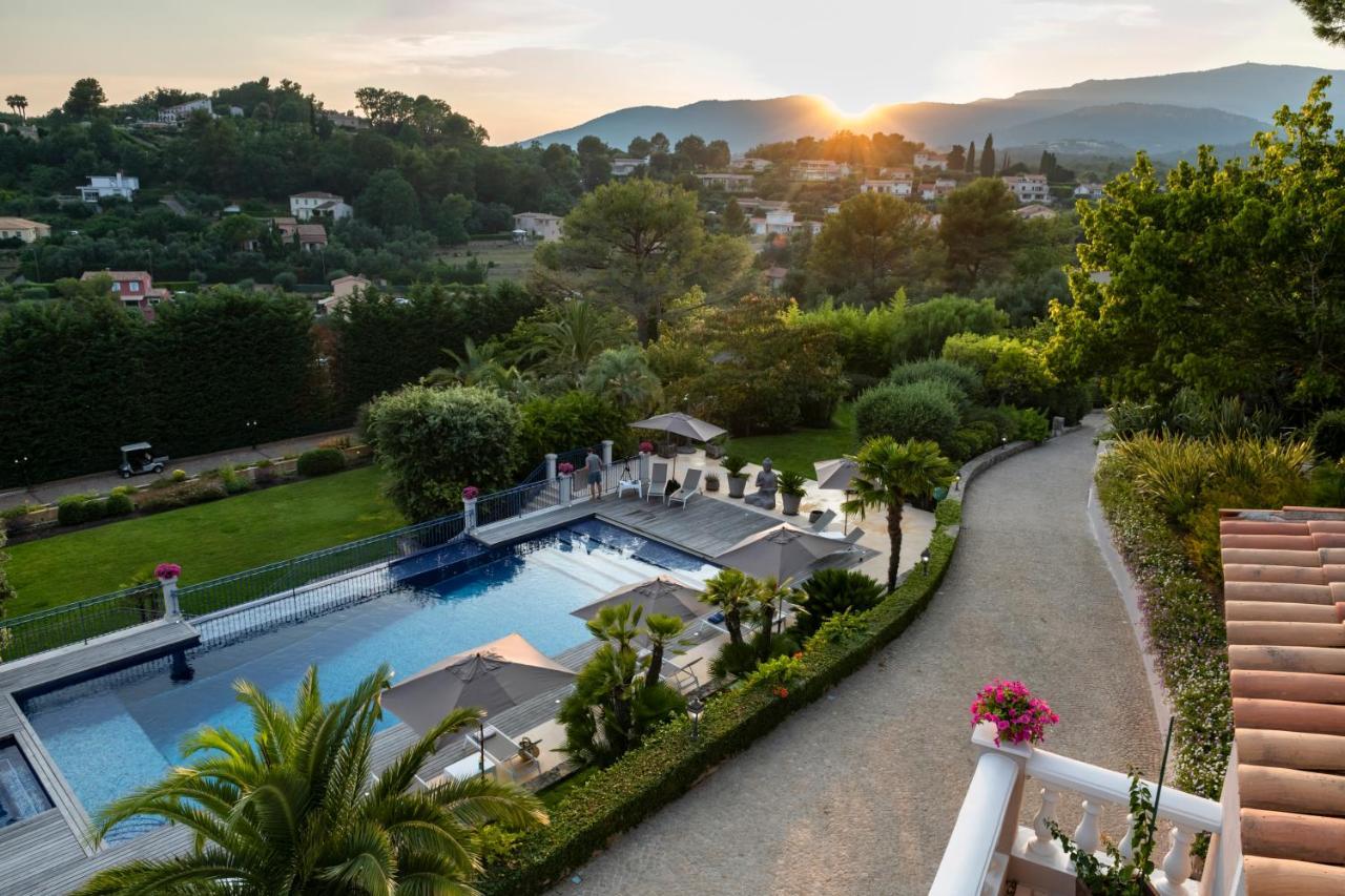 Bed and Breakfast Terre De Reve Le Rouret Esterno foto